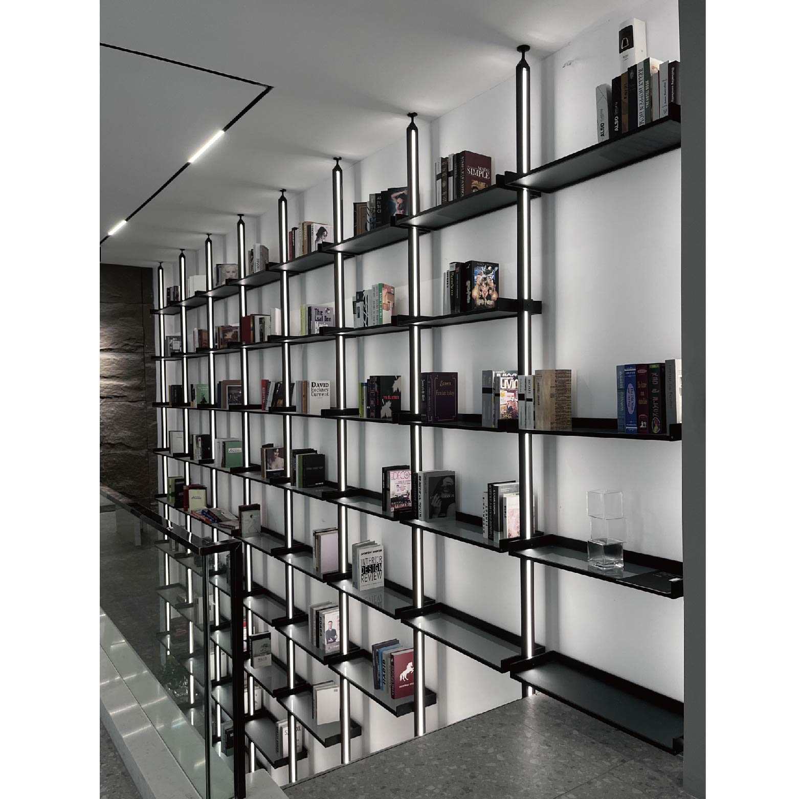 Living room storage Italian high-end custom light luxury shelf open column bookshelf